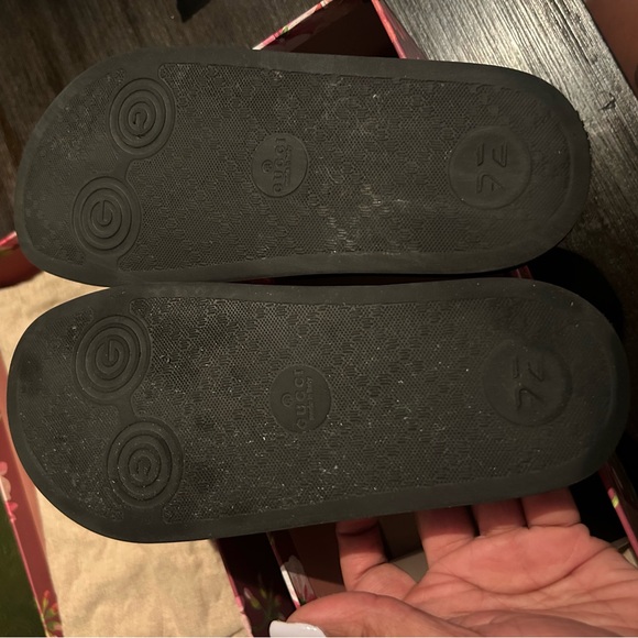 Worn once. My daughter at 10. She hates them lol ALL ORIGINAL PACKAGING - Picture 5 of 5